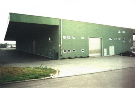 Lager- und Versandhalle